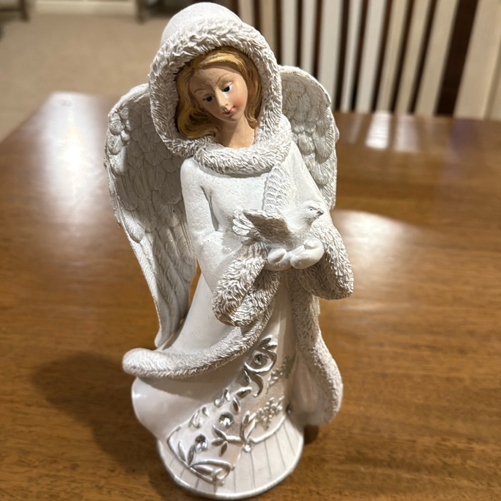 Christmas snow angel with Dove